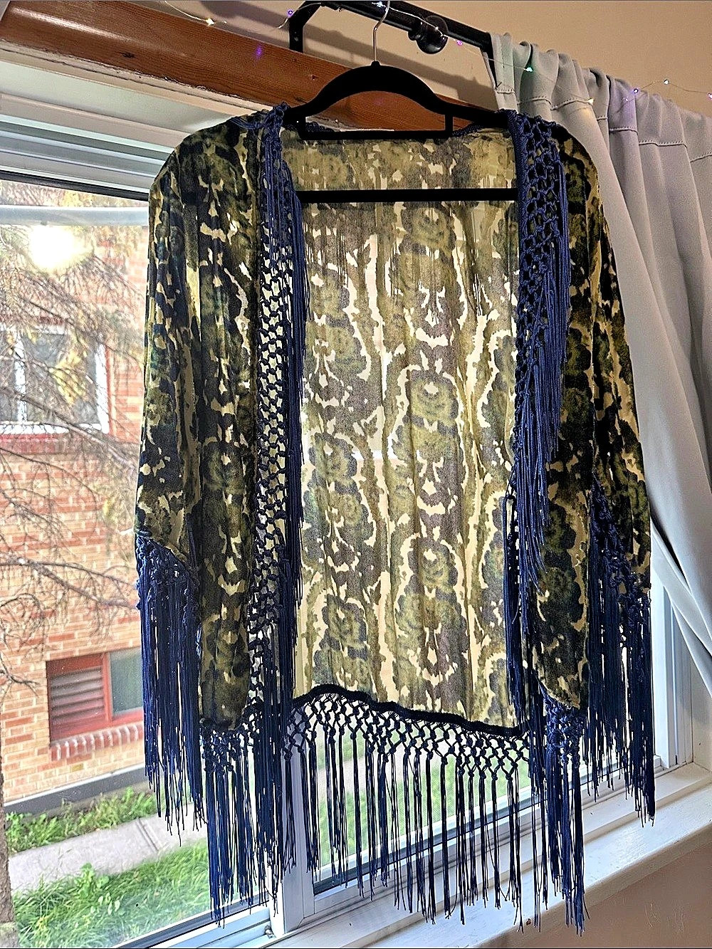 Urban Outfitters Ecote Fancy Velvet Kimono Green & Blue One Size (O/S)